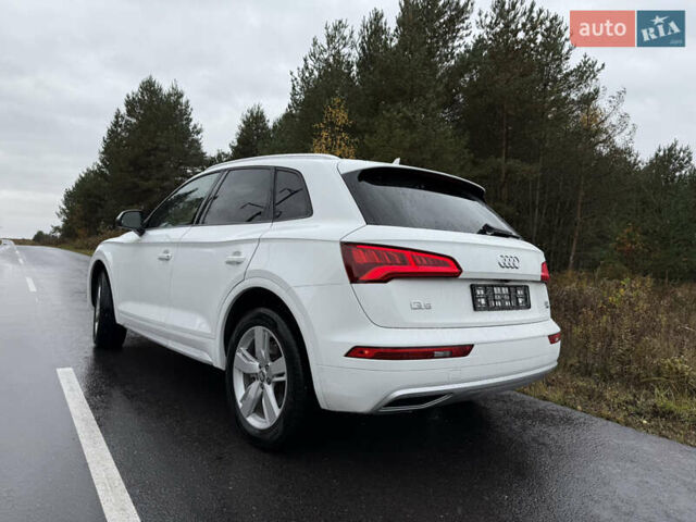 Белый Ауди Ку 5, объемом двигателя 2 л и пробегом 171 тыс. км за 21500 $, фото 11 на Automoto.ua