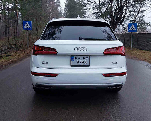 Белый Ауди Ку 5, объемом двигателя 1.98 л и пробегом 134 тыс. км за 25996 $, фото 8 на Automoto.ua