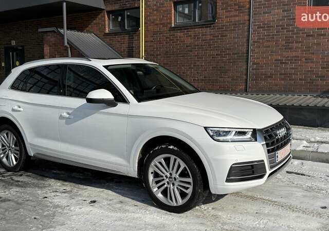 Белый Ауди Ку 5, объемом двигателя 1.98 л и пробегом 112 тыс. км за 29000 $, фото 36 на Automoto.ua