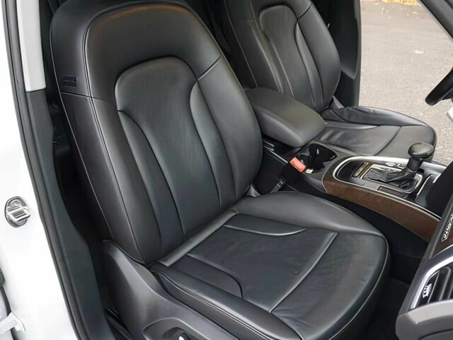 Білий Ауді Ку 5, об'ємом двигуна 2 л та пробігом 64 тис. км за 12500 $, фото 13 на Automoto.ua