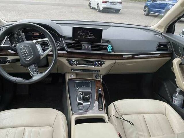 Ауді Ку 5 2017 у Львові на Automoto.ua Білий Ауді Ку 5, об'ємом двигуна 2 л та пробігом 137 тис. км за 18300 $, фото 3 на Automoto.ua