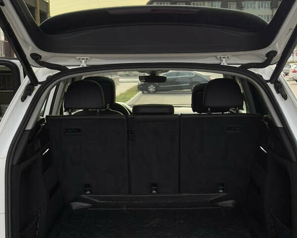 Білий Ауді Ку 5, об'ємом двигуна 1.98 л та пробігом 100 тис. км за 26500 $, фото 42 на Automoto.ua