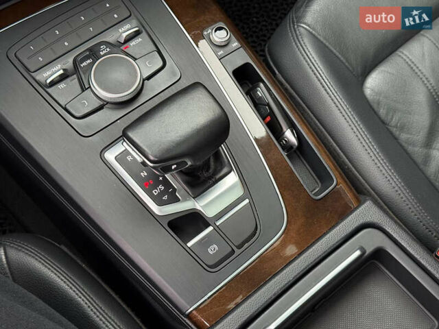 Белый Ауди Ку 5, объемом двигателя 1.98 л и пробегом 200 тыс. км за 22499 $, фото 51 на Automoto.ua