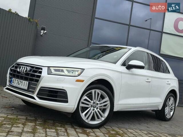 Білий Ауді Ку 5, об'ємом двигуна 2 л та пробігом 163 тис. км за 26750 $, фото 7 на Automoto.ua
