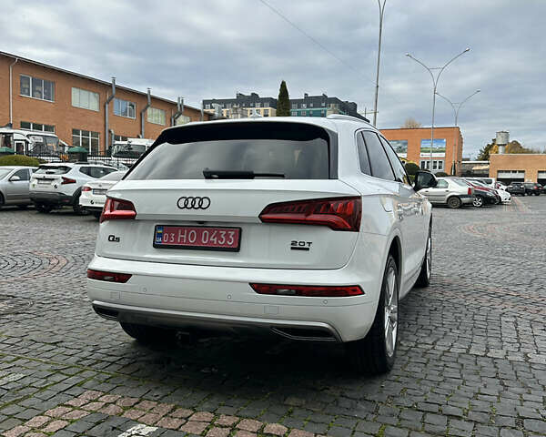 Белый Ауди Ку 5, объемом двигателя 1.98 л и пробегом 74 тыс. км за 26500 $, фото 18 на Automoto.ua