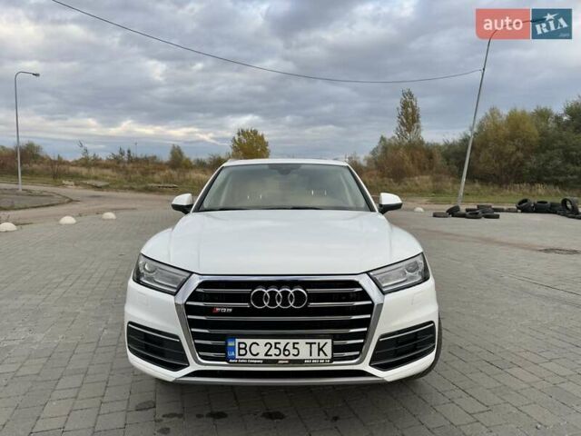 Белый Ауди Ку 5, объемом двигателя 1.98 л и пробегом 143 тыс. км за 24000 $, фото 6 на Automoto.ua