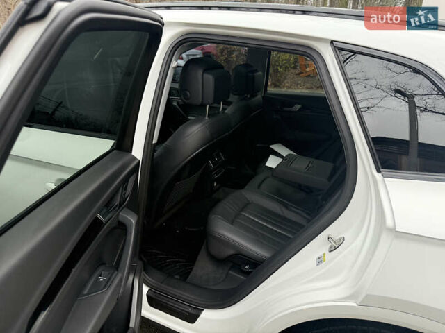 Белый Ауди Ку 5, объемом двигателя 1.98 л и пробегом 68 тыс. км за 25500 $, фото 14 на Automoto.ua