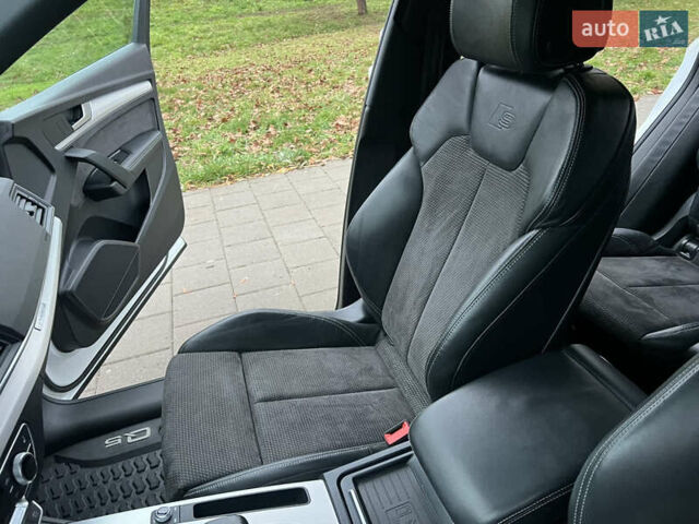 Белый Ауди Ку 5, объемом двигателя 1.97 л и пробегом 139 тыс. км за 28800 $, фото 56 на Automoto.ua