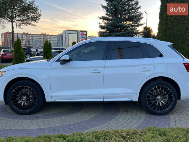 Білий Ауді Ку 5, об'ємом двигуна 1.98 л та пробігом 123 тис. км за 25300 $, фото 3 на Automoto.ua