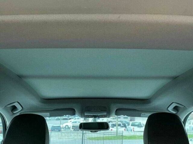 Белый Ауди Ку 5, объемом двигателя 3 л и пробегом 76 тыс. км за 4200 $, фото 10 на Automoto.ua