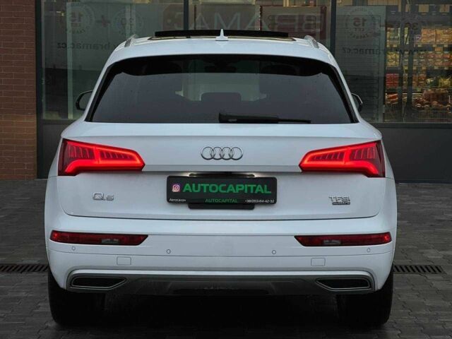 Белый Ауди Ку 5, объемом двигателя 2 л и пробегом 142 тыс. км за 25990 $, фото 6 на Automoto.ua