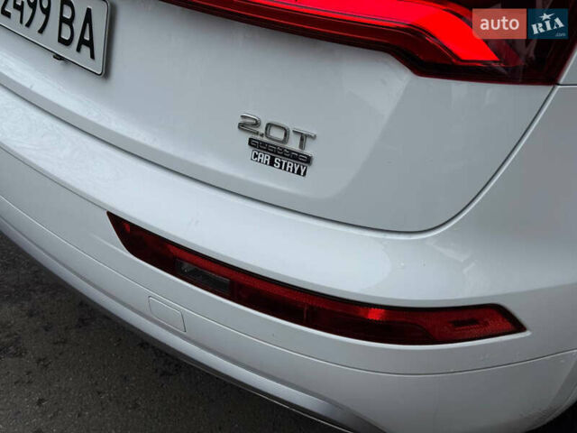 Белый Ауди Ку 5, объемом двигателя 1.98 л и пробегом 200 тыс. км за 22499 $, фото 26 на Automoto.ua
