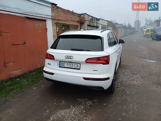 Білий Ауді Ку 5, об'ємом двигуна 1.98 л та пробігом 155 тис. км за 26200 $, фото 4 на Automoto.ua