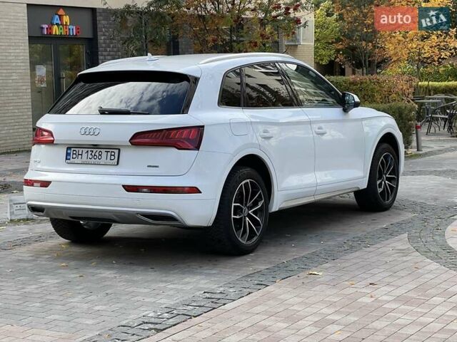 Ауди Ку 5 2017 в Киеве на Automoto.ua Белый Ауди Ку 5, объемом двигателя 1.98 л и пробегом 103 тыс. км за 23900 $, фото 16 на Automoto.ua