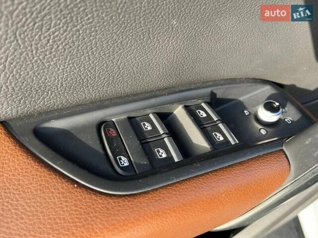 Білий Ауді Ку 5, об'ємом двигуна 1.98 л та пробігом 206 тис. км за 21499 $, фото 34 на Automoto.ua