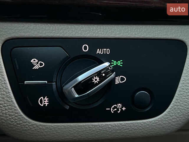 Білий Ауді Ку 5, об'ємом двигуна 1.98 л та пробігом 123 тис. км за 25300 $, фото 22 на Automoto.ua