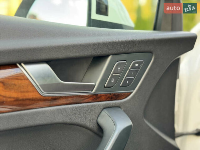 Белый Ауди Ку 5, объемом двигателя 2 л и пробегом 127 тыс. км за 24900 $, фото 40 на Automoto.ua