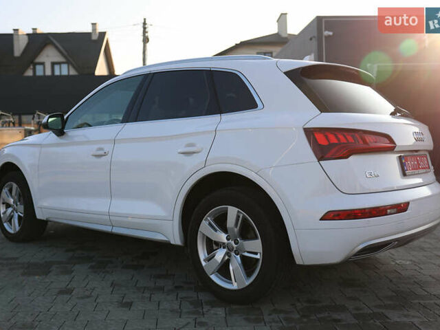 Белый Ауди Ку 5, объемом двигателя 1.98 л и пробегом 107 тыс. км за 29500 $, фото 11 на Automoto.ua