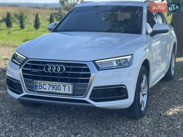 Белый Ауди Ку 5, объемом двигателя 1.97 л и пробегом 190 тыс. км за 29900 $, фото 1 на Automoto.ua