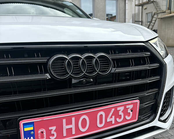 Білий Ауді Ку 5, об'ємом двигуна 1.98 л та пробігом 74 тис. км за 25900 $, фото 24 на Automoto.ua