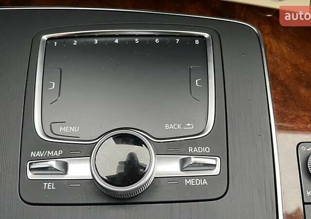 Белый Ауди Ку 5, объемом двигателя 2 л и пробегом 142 тыс. км за 25990 $, фото 81 на Automoto.ua