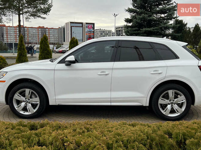 Белый Ауди Ку 5, объемом двигателя 1.98 л и пробегом 106 тыс. км за 23800 $, фото 3 на Automoto.ua