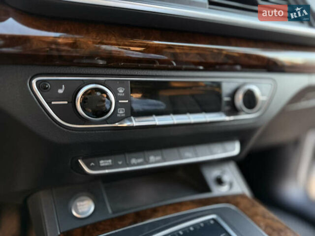 Белый Ауди Ку 5, объемом двигателя 1.98 л и пробегом 122 тыс. км за 27500 $, фото 28 на Automoto.ua