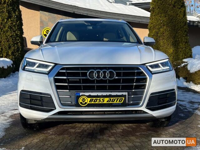 Белый Ауди Ку 5, объемом двигателя 2 л и пробегом 108 тыс. км за 29700 $, фото 1 на Automoto.ua