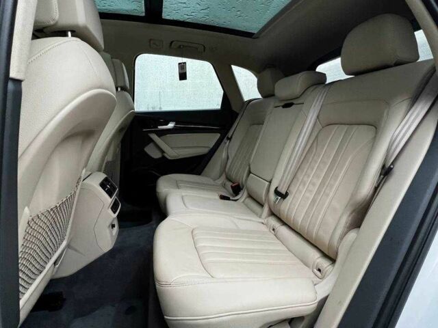 Белый Ауди Ку 5, объемом двигателя 2 л и пробегом 142 тыс. км за 25990 $, фото 11 на Automoto.ua