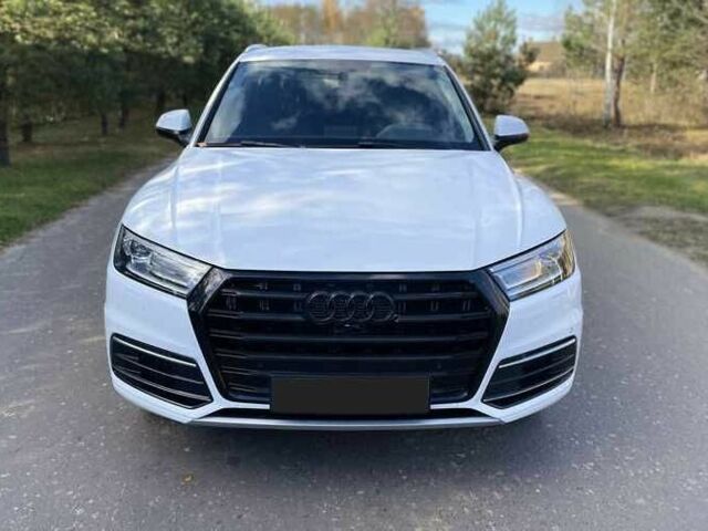 Білий Ауді Ку 5, об'ємом двигуна 2 л та пробігом 71 тис. км за 17600 $, фото 1 на Automoto.ua