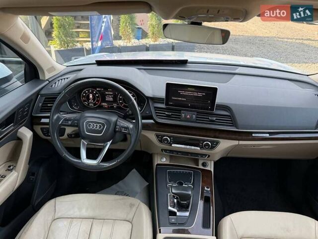 Ауді Ку 5 2017 у Луцьку на Automoto.ua Білий Ауді Ку 5, об'ємом двигуна 1.98 л та пробігом 190 тис. км за 17900 $, фото 11 на Automoto.ua