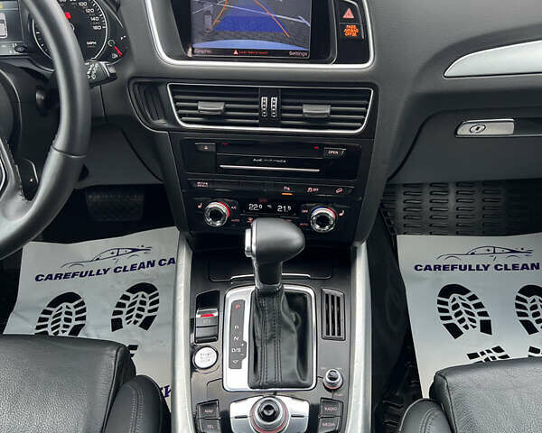 Білий Ауді Ку 5, об'ємом двигуна 2 л та пробігом 206 тис. км за 18500 $, фото 8 на Automoto.ua