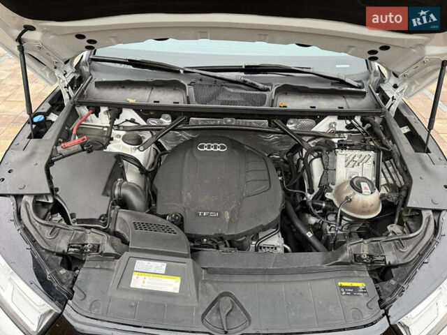 Белый Ауди Ку 5, объемом двигателя 1.98 л и пробегом 60 тыс. км за 26900 $, фото 24 на Automoto.ua