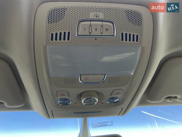 Білий Ауді Ку 5, об'ємом двигуна 1.98 л та пробігом 170 тис. км за 15600 $, фото 26 на Automoto.ua