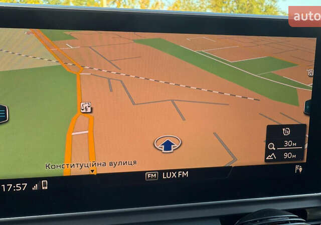 Белый Ауди Ку 5, объемом двигателя 1.98 л и пробегом 127 тыс. км за 27777 $, фото 7 на Automoto.ua