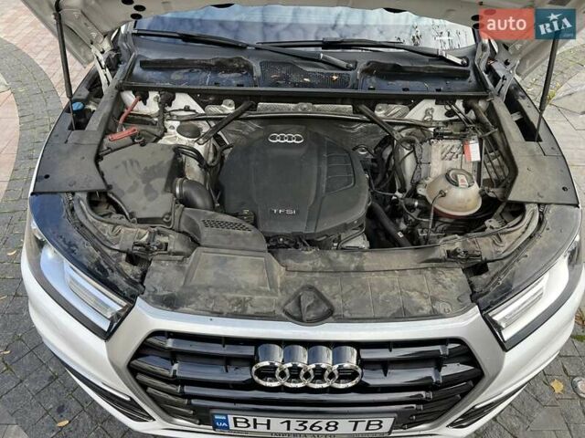 Ауди Ку 5 2017 в Киеве на Automoto.ua Белый Ауди Ку 5, объемом двигателя 1.98 л и пробегом 103 тыс. км за 23900 $, фото 41 на Automoto.ua
