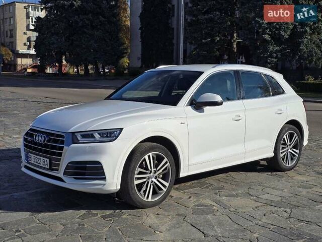 Білий Ауді Ку 5, об'ємом двигуна 1.97 л та пробігом 115 тис. км за 32000 $, фото 1 на Automoto.ua