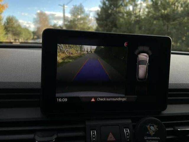 Білий Ауді Ку 5, об'ємом двигуна 2 л та пробігом 71 тис. км за 17600 $, фото 9 на Automoto.ua