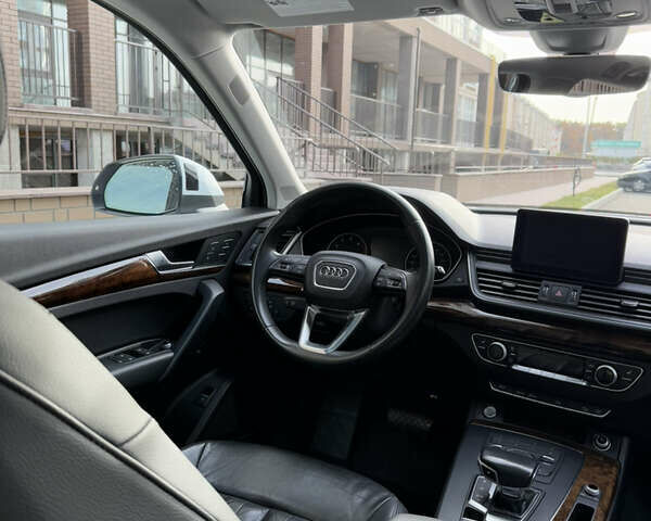 Білий Ауді Ку 5, об'ємом двигуна 1.98 л та пробігом 100 тис. км за 26500 $, фото 36 на Automoto.ua