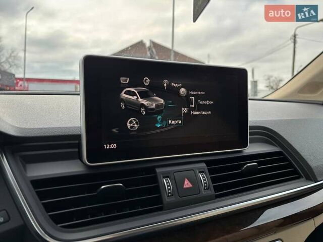 Білий Ауді Ку 5, об'ємом двигуна 2 л та пробігом 215 тис. км за 21800 $, фото 37 на Automoto.ua