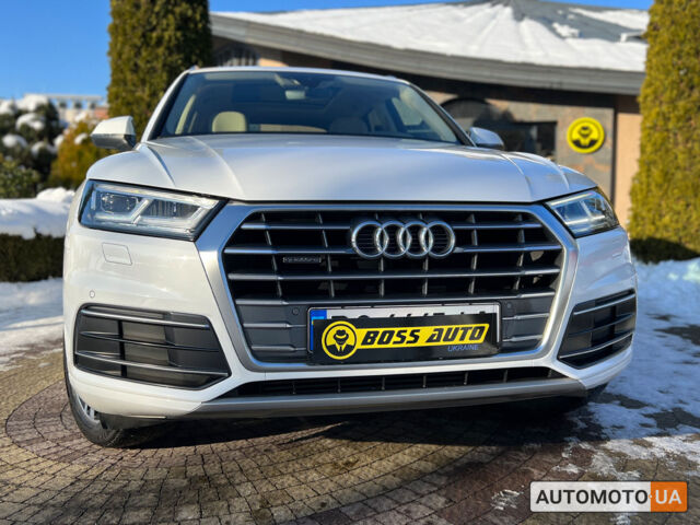 Белый Ауди Ку 5, объемом двигателя 2 л и пробегом 108 тыс. км за 29700 $, фото 9 на Automoto.ua