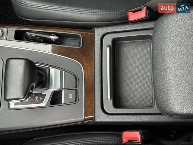 Белый Ауди Ку 5, объемом двигателя 1.98 л и пробегом 200 тыс. км за 22499 $, фото 49 на Automoto.ua