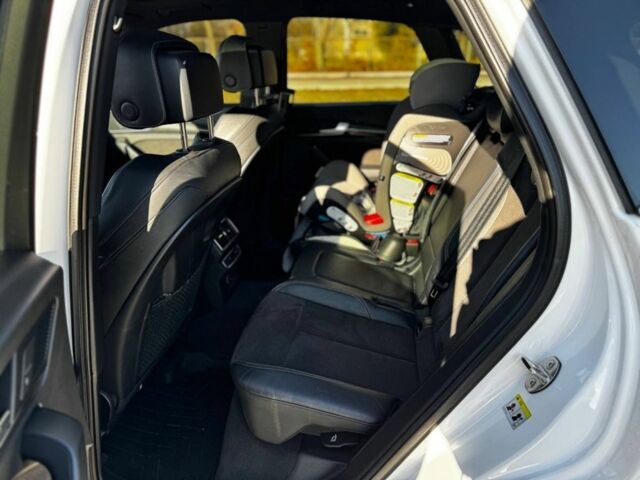 Белый Ауди Ку 5, объемом двигателя 2.9 л и пробегом 116 тыс. км за 31999 $, фото 7 на Automoto.ua