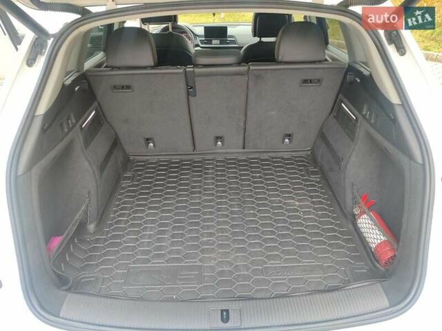 Белый Ауди Ку 5, объемом двигателя 1.98 л и пробегом 96 тыс. км за 30500 $, фото 19 на Automoto.ua