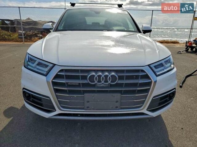 Белый Ауди Ку 5, объемом двигателя 1.98 л и пробегом 23 тыс. км за 9000 $, фото 4 на Automoto.ua