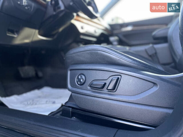 Белый Ауди Ку 5, объемом двигателя 1.98 л и пробегом 193 тыс. км за 25000 $, фото 15 на Automoto.ua