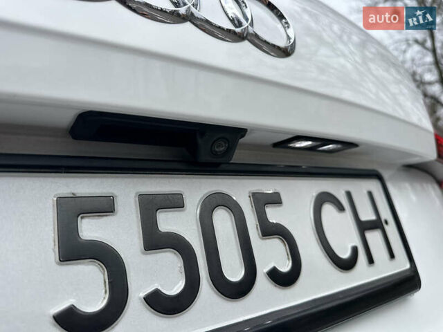 Белый Ауди Ку 5, объемом двигателя 1.98 л и пробегом 206 тыс. км за 25900 $, фото 13 на Automoto.ua