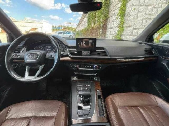 Белый Ауди Ку 5, объемом двигателя 2 л и пробегом 87 тыс. км за 14500 $, фото 9 на Automoto.ua