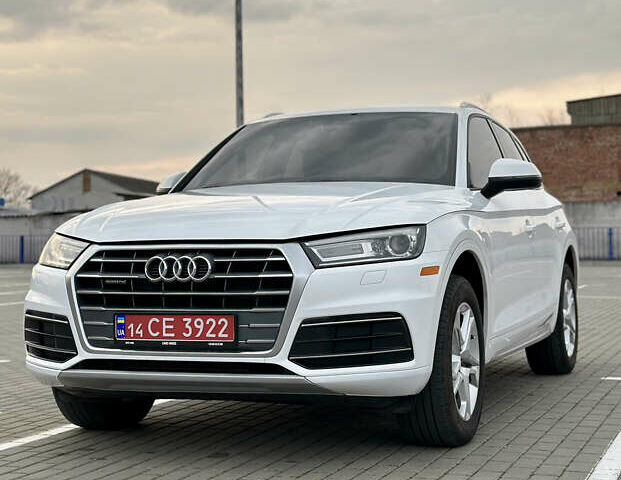 Белый Ауди Ку 5, объемом двигателя 2 л и пробегом 162 тыс. км за 22500 $, фото 18 на Automoto.ua