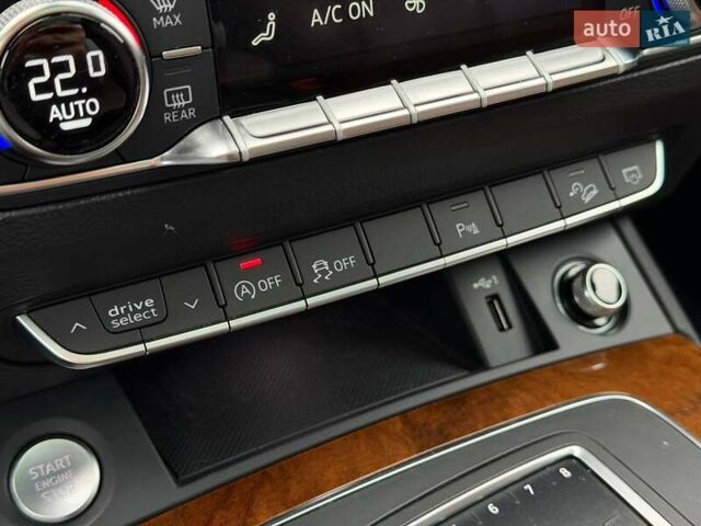 Белый Ауди Ку 5, объемом двигателя 1.98 л и пробегом 158 тыс. км за 25500 $, фото 63 на Automoto.ua